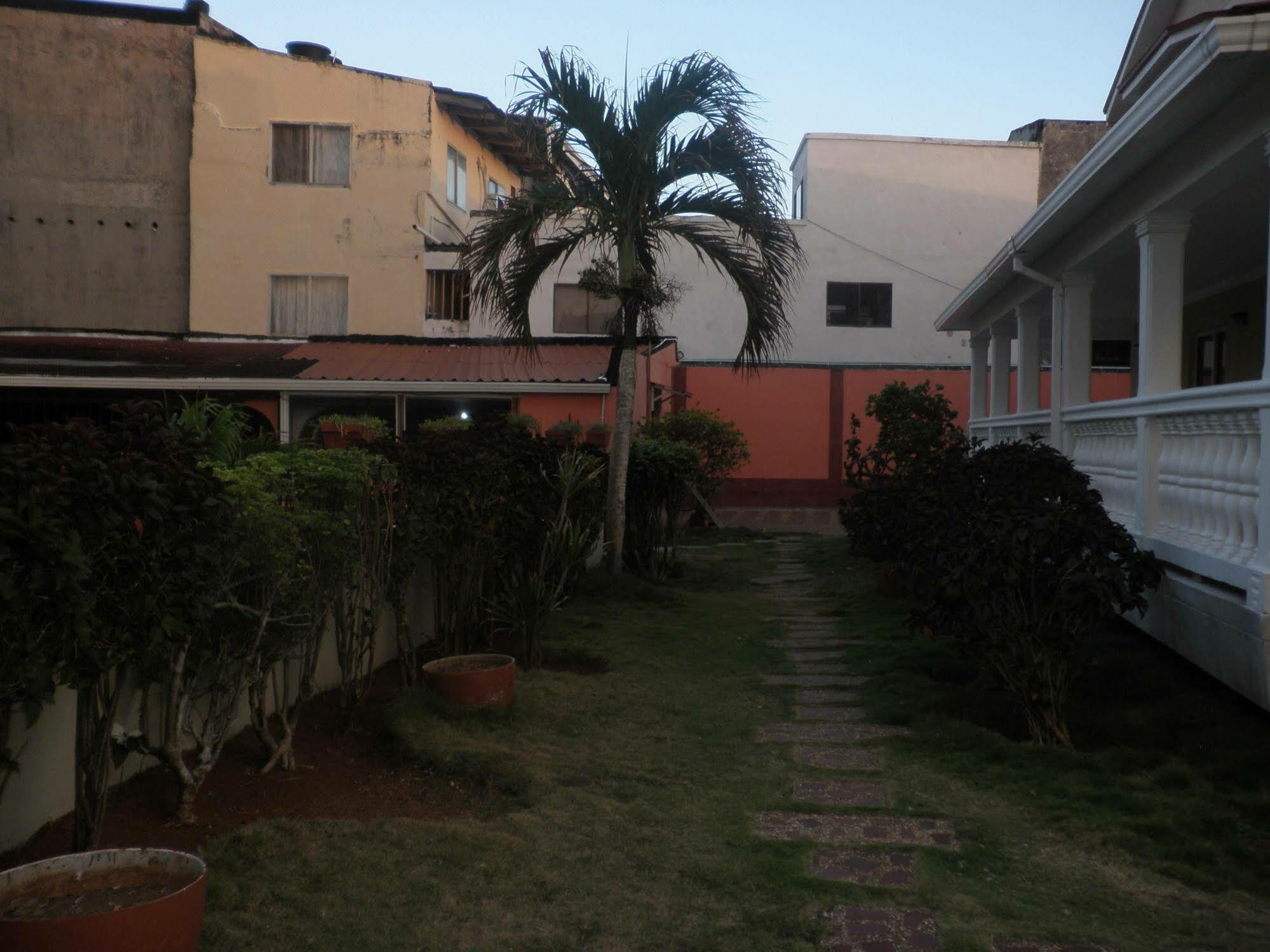 Hostal Marlyn San Andres  Exterior photo